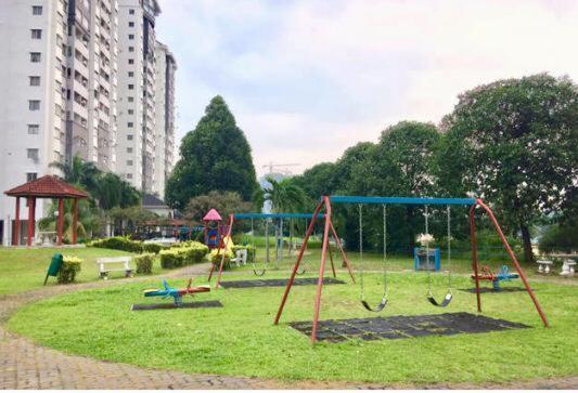 Suria Kipark Damansara 3R2B 950Sq Ft Apartment クアラルンプール エクステリア 写真